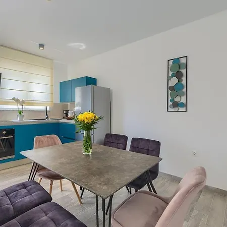 Daire App Maria Pula